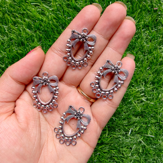 Metal Charms - Bow  Chandelier