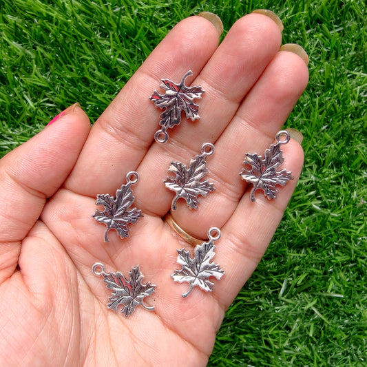 Metal Charms - Maple leaf