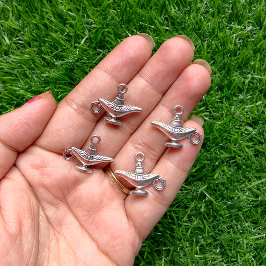 Metal Charms - Lamp