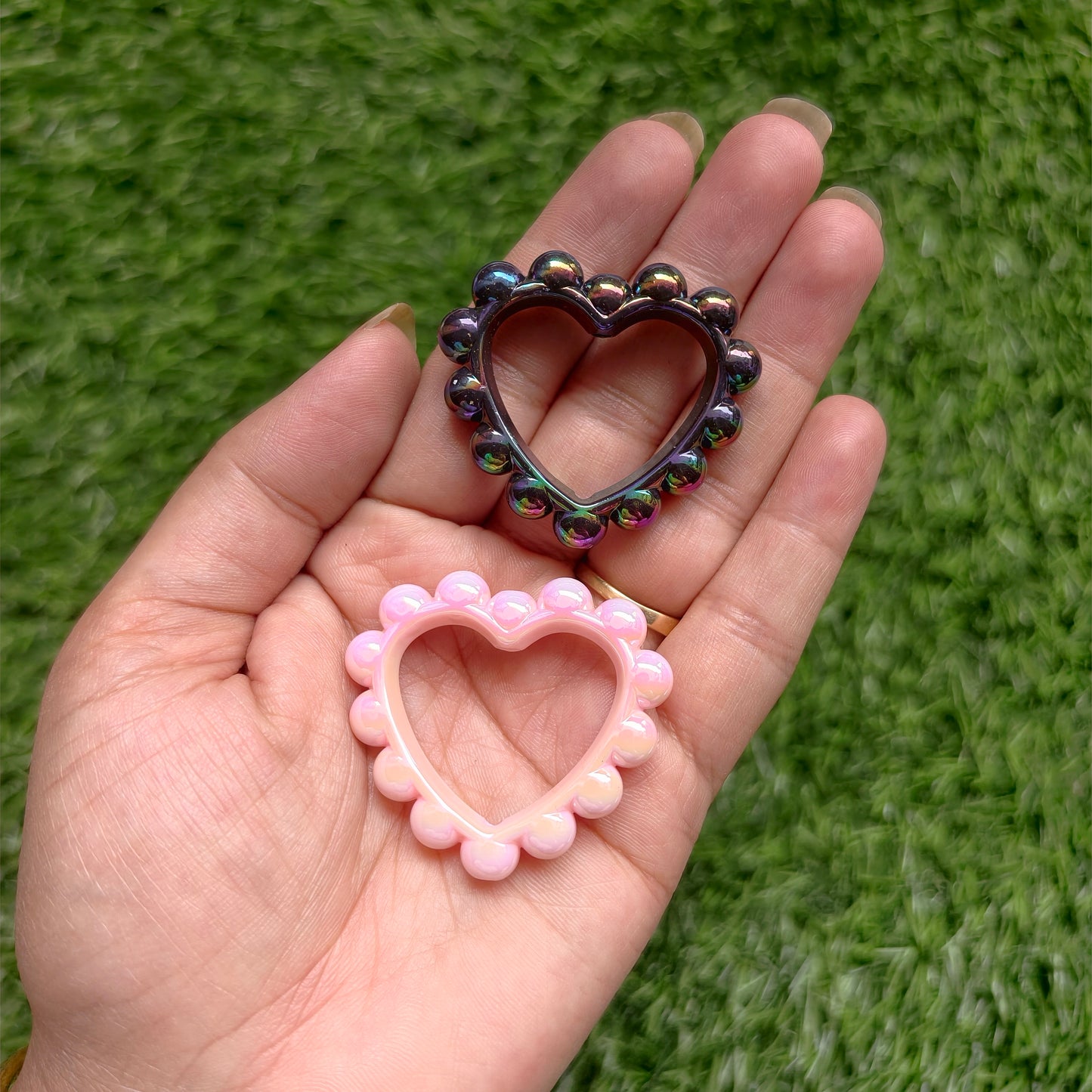 Acrylic Premium Heart Beads