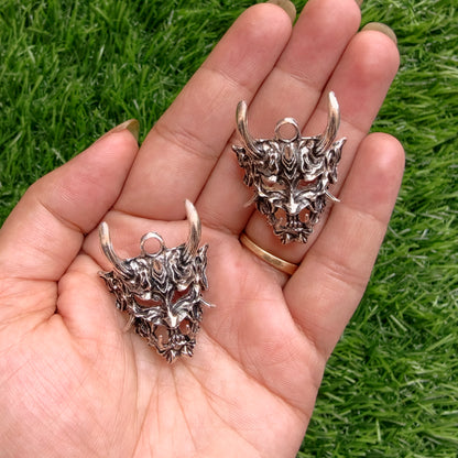 Metal Charms - Horned Skull Charm