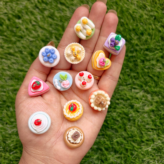 Resin Charms - Cake
