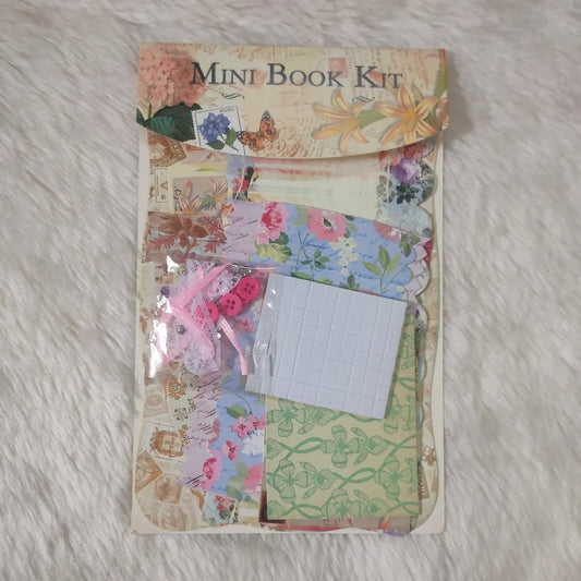 Mini Book Kit by Enogreeting (2)